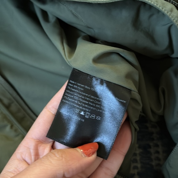 Lululemon Always Effortless Jacket Green - Picture 4 of 6